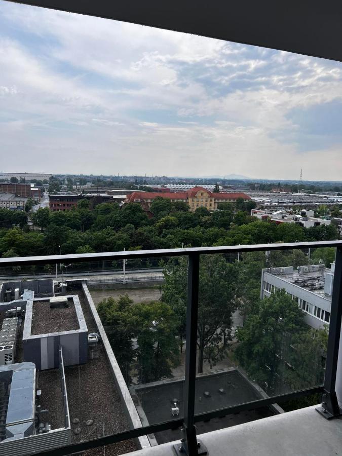 Property Apart - Legnicka Business Center Breslau Exterior foto