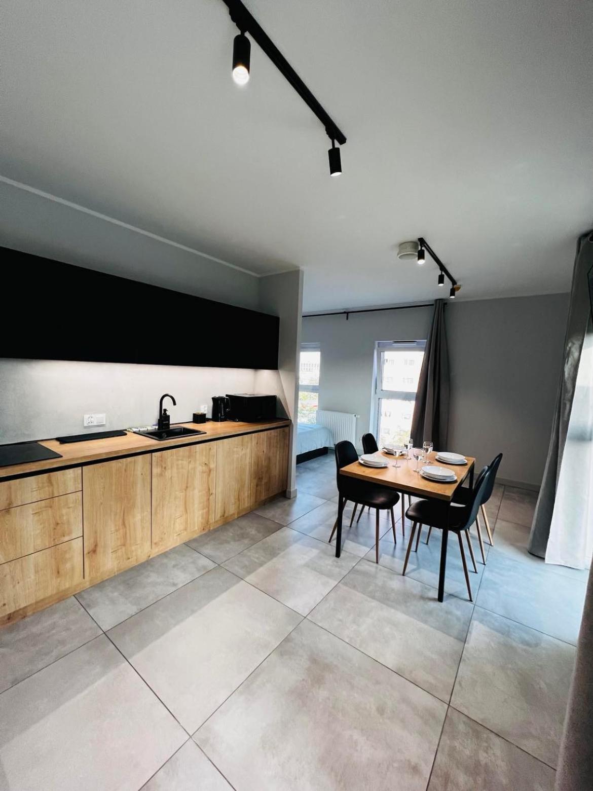 Property Apart - Legnicka Business Center Breslau Exterior foto